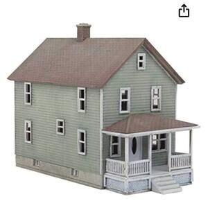Walthers Cornerstone Two-Story Frame House 933-3888, Model Railroad House Kit